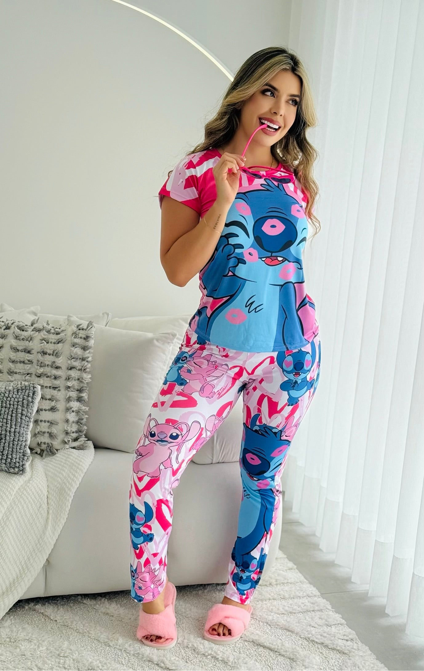 Camiseta Pantalón Stitch Besos